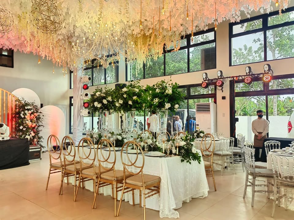 Reception Detail 2